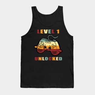 Level 1 Unlocked 1st Birthday vintage funny Gift idea for Gamers Tank Top